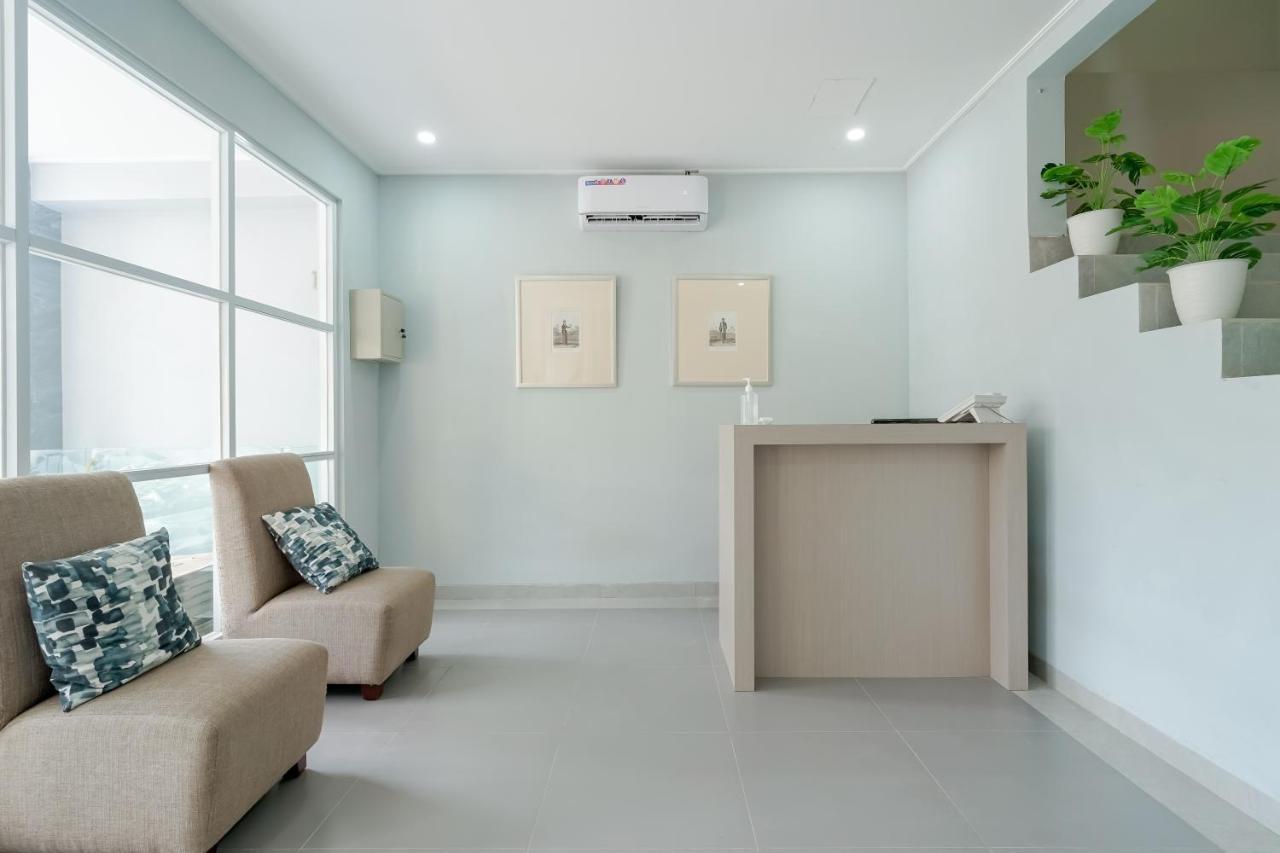 Reddoorz Syariah Plus @ Bsd City South Tangerang エクステリア 写真